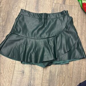 Do+Be Elegant Green Faux Leather Skirt